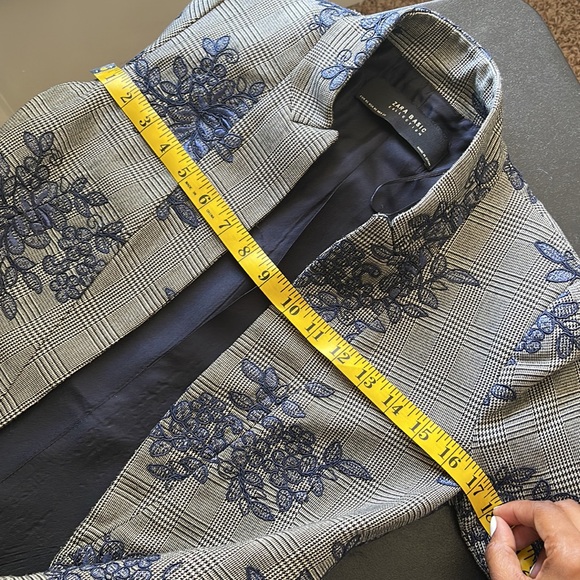 Zara Embroiled Jacket - Picture 4 of 5